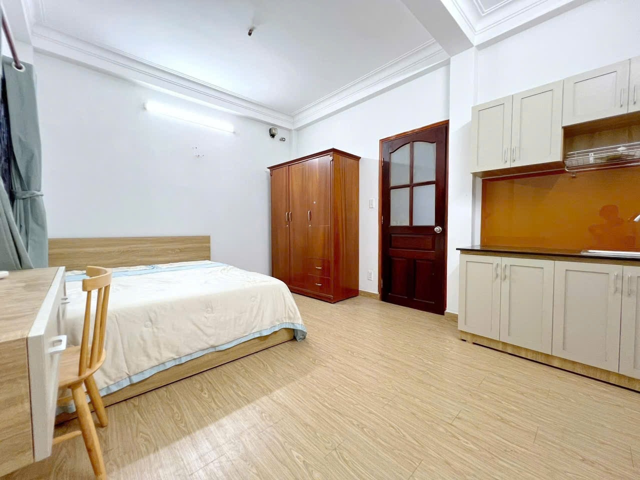 Phòng trọ QT Home Lam Sơn - Tân Bình
