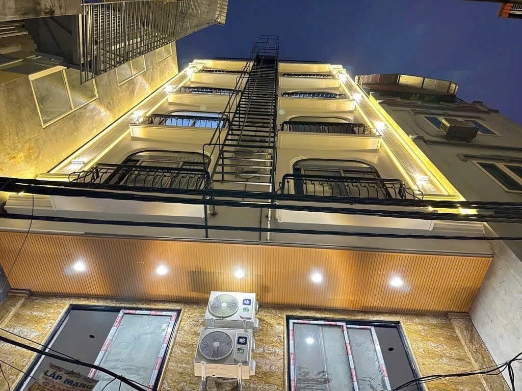 Phòng trọ VVH House Kim Giang - Hoàng Mai - Toàn cảnh tòa nhà (*)