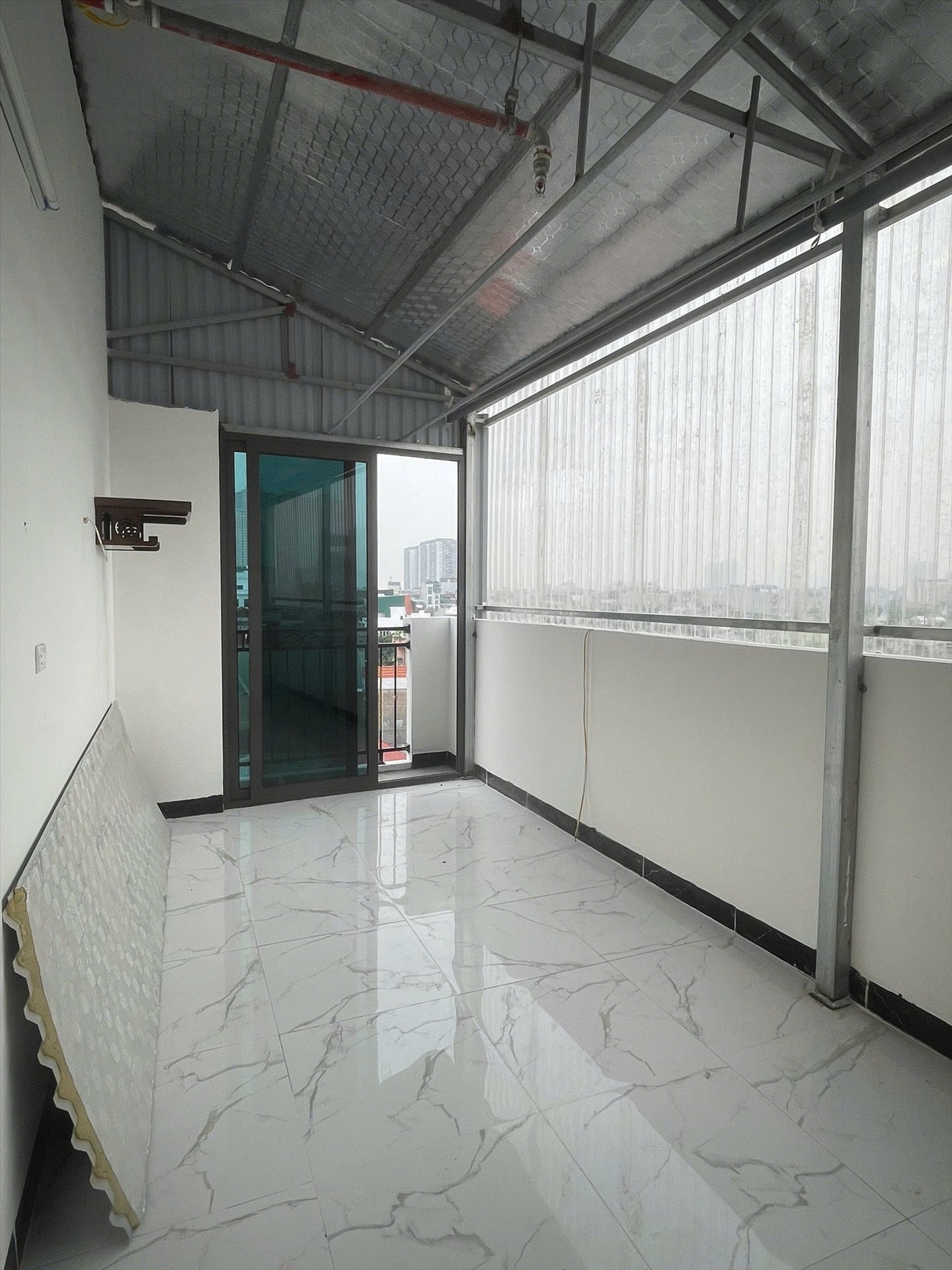 Phòng trọ HM House Định Công Hạ - Hoàng Mai - Khu sân thượng
