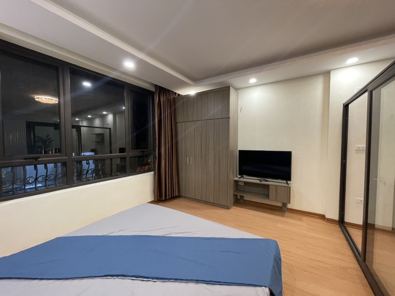 Phòng trọ Sunny Apartment Nguyễn Khang - Cầu Giấy - Phòng (*)