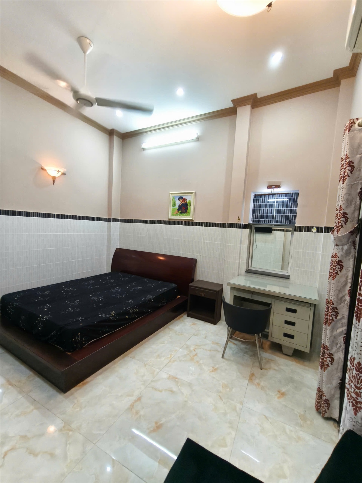 Phòng trọ D House Đường số 4 - Quận 3 - Phòng (*)