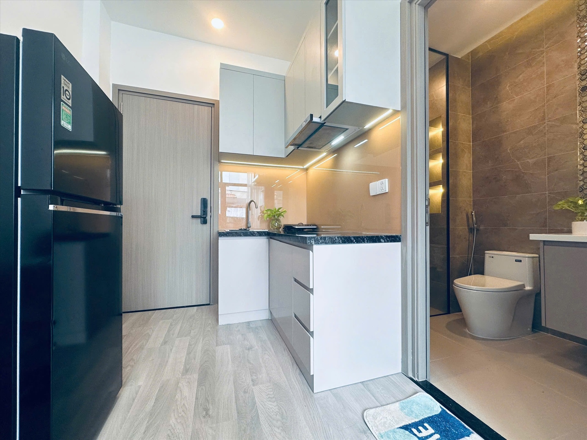 Phòng trọ Studio 25m2 tại Myla Homestay Lê Văn Sỹ - Quận 3 - Phòng bếp