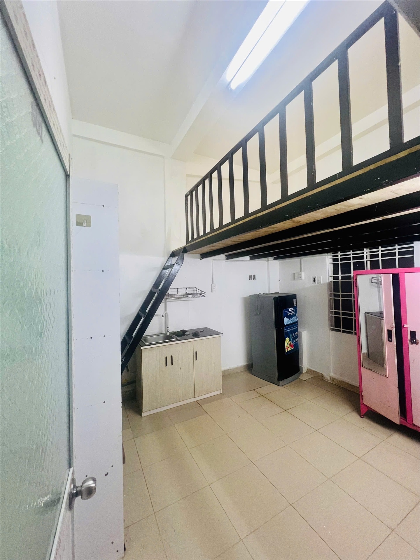 Phòng trọ Duplex 20m2 tại TCK House Phạm Văn Hai - Tân Bình - Phòng ngủ