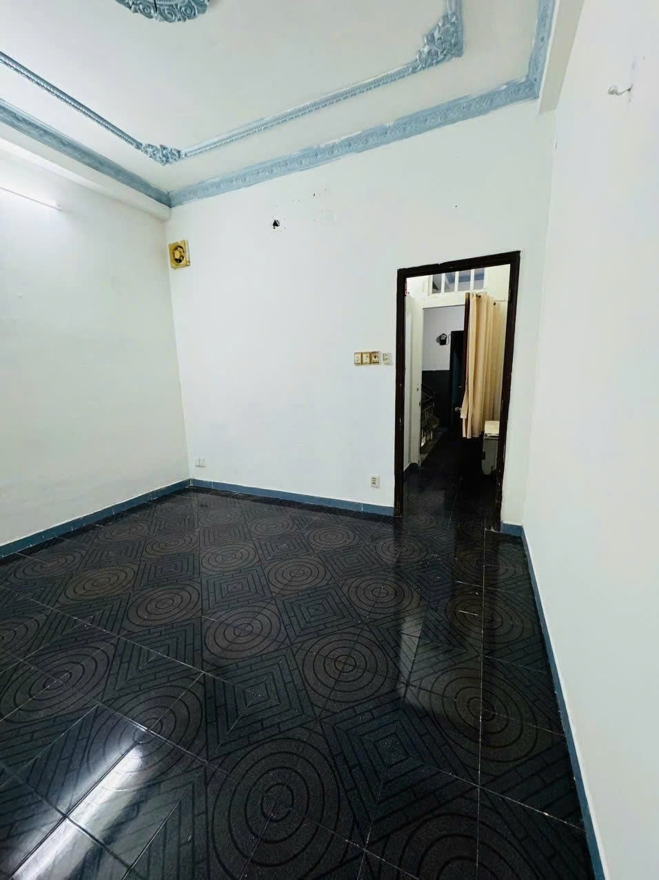 Phòng trọ LH Room Bàu Cát 6 - Tân Bình - Phòng (*)