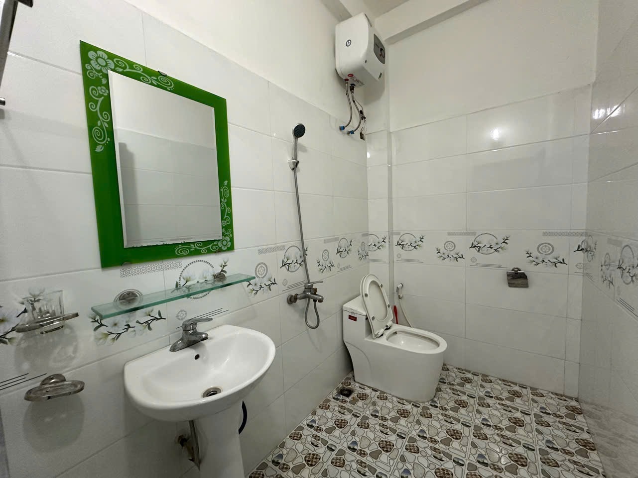 Phòng trọ Studio 25m2 tại MH House Vườn Cam - Nam Từ Liêm - Phòng tắm