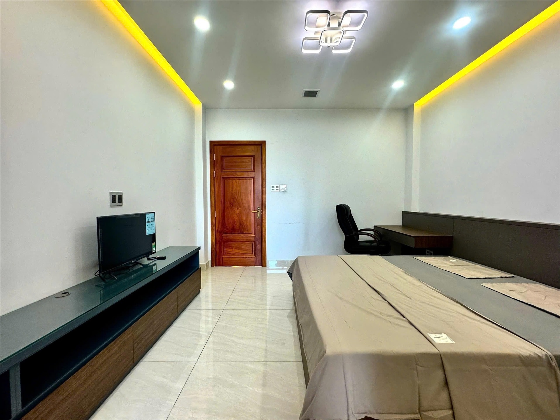 Phòng trọ HT Home Nguyễn Phúc Chu - Tân Bình
