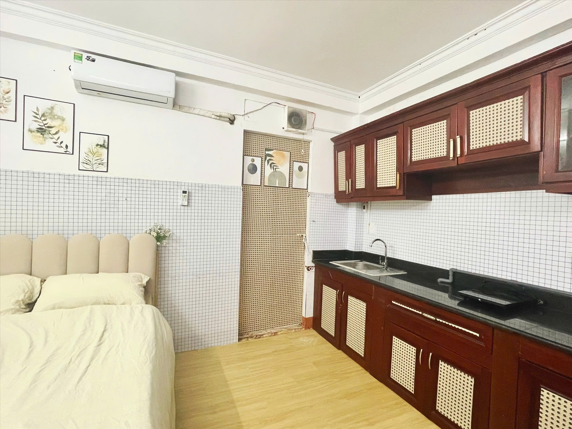 Phòng trọ AQ House Cách Mạng Tháng Tám - Quận 10 - Phòng (*)