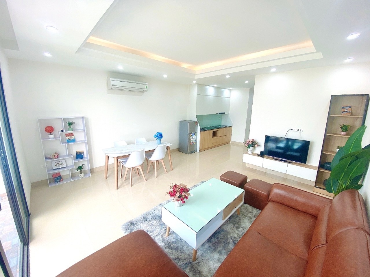 Phòng trọ Blue Homes Hoàng Hoa Thám - Ba Đình - Khu cầu thang chung (*)