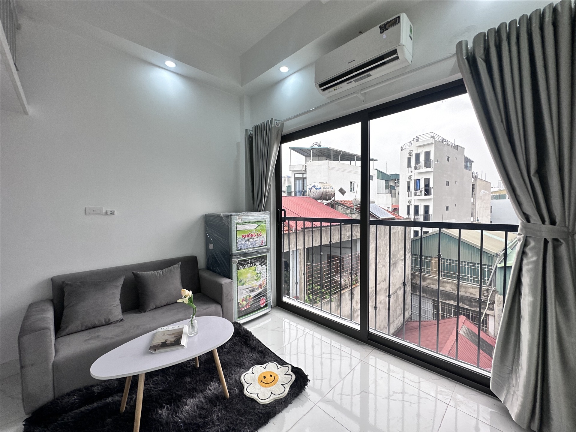 Phòng trọ Duplex 20m2 tại DreamHouse Mỹ Đình - Nam Từ Liêm - Phòng khách