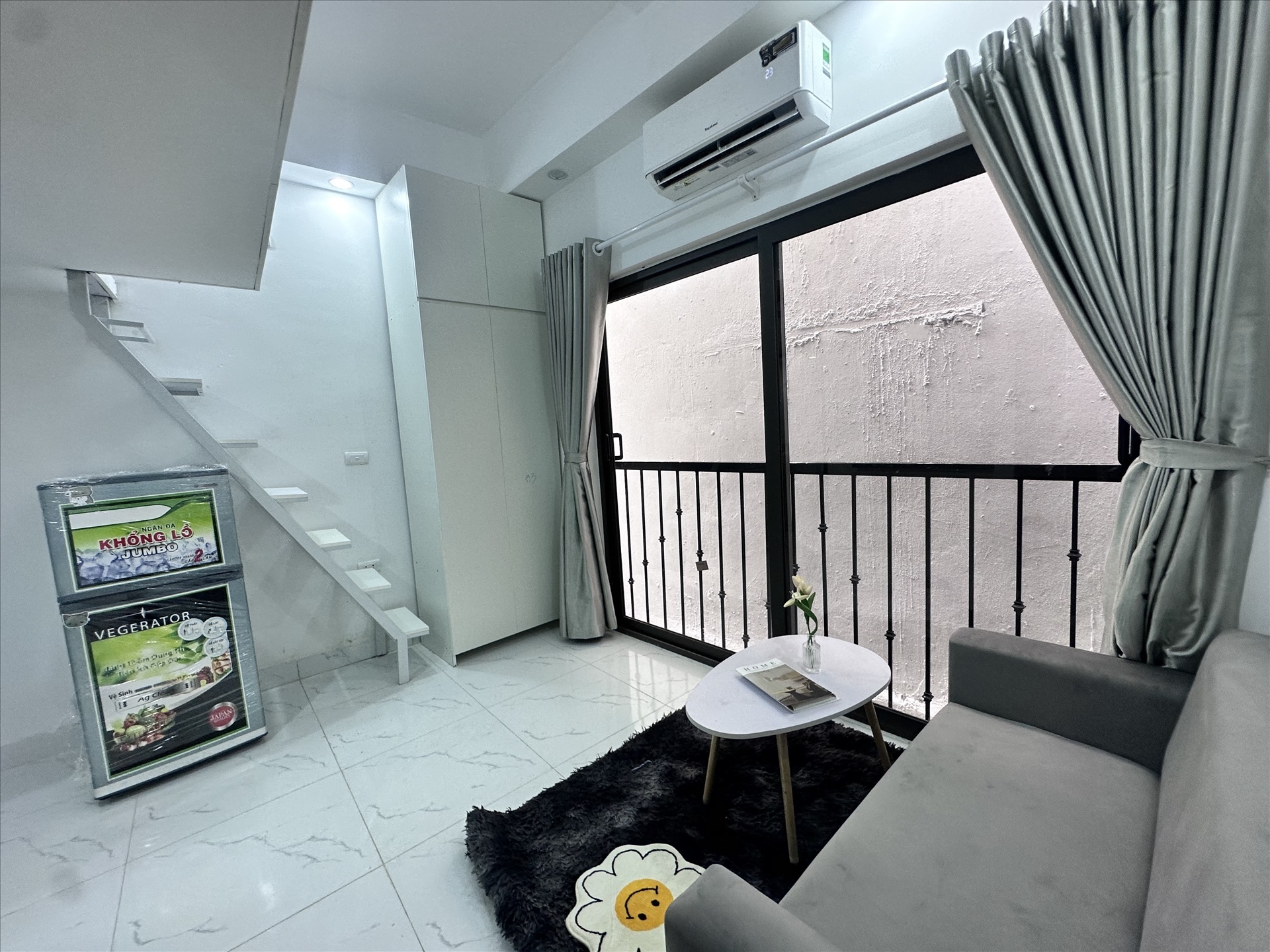 Phòng trọ Duplex 20m2 tại DreamHouse Mỹ Đình - Nam Từ Liêm - Phòng khách