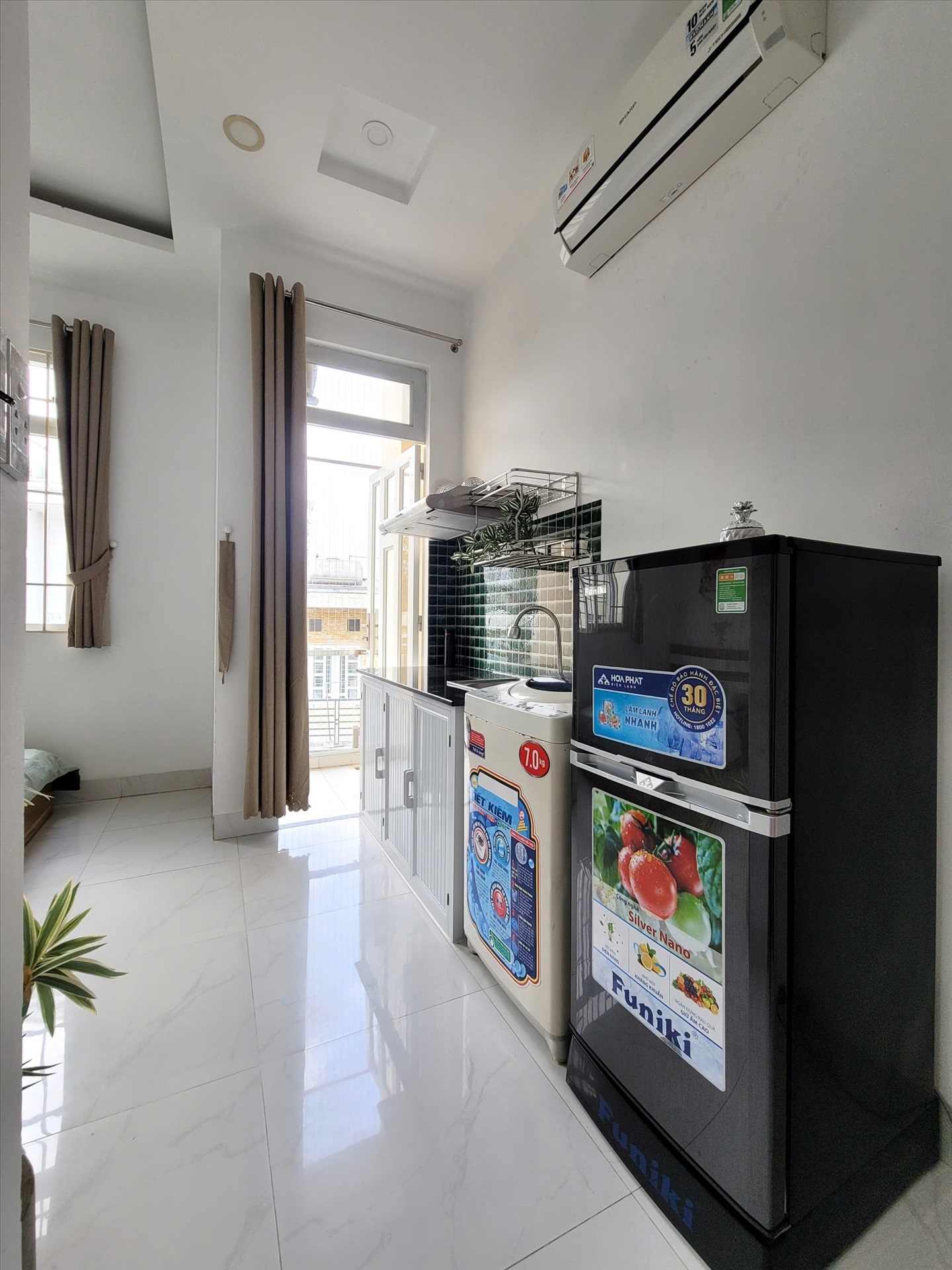 Phòng trọ LTT Home Phan Chu Trinh - Bình Thạnh - Phòng (*)