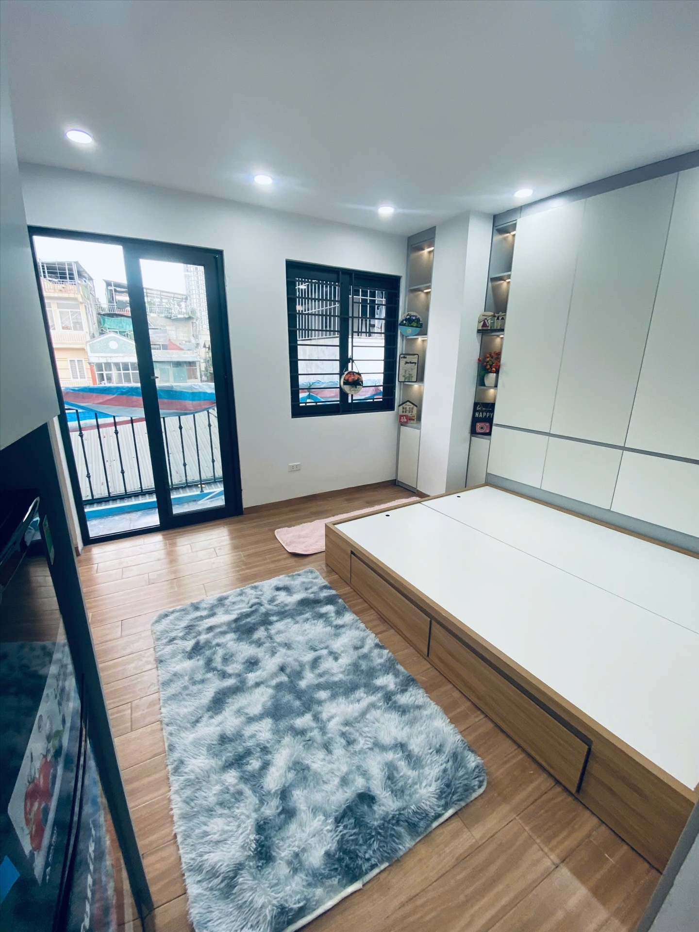 Phòng trọ VVH House Pháo Đài Láng - Đống Đa - Phòng (*)