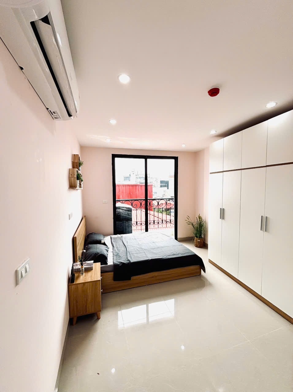 Phòng trọ DreamHouse Thụy Khuê - Tây Hồ - Phòng (*)