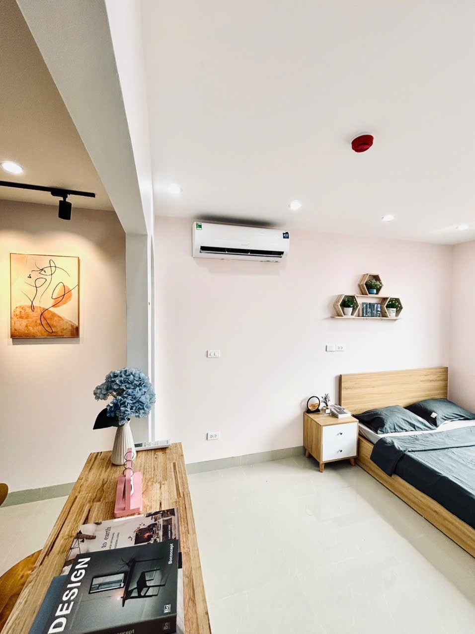 Phòng trọ DreamHouse Thụy Khuê - Tây Hồ - Phòng (*)