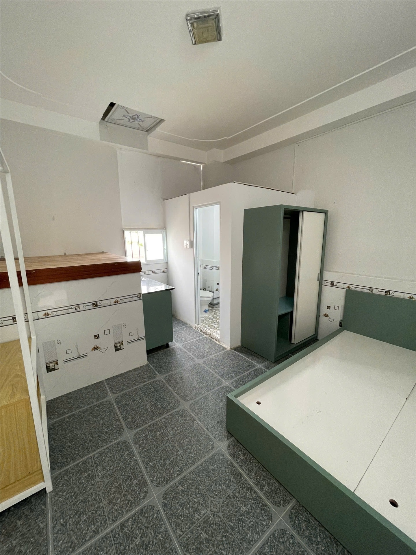 Phòng trọ NL Room Nguyễn Cửu Đàm - Tân Phú - Phòng (*)