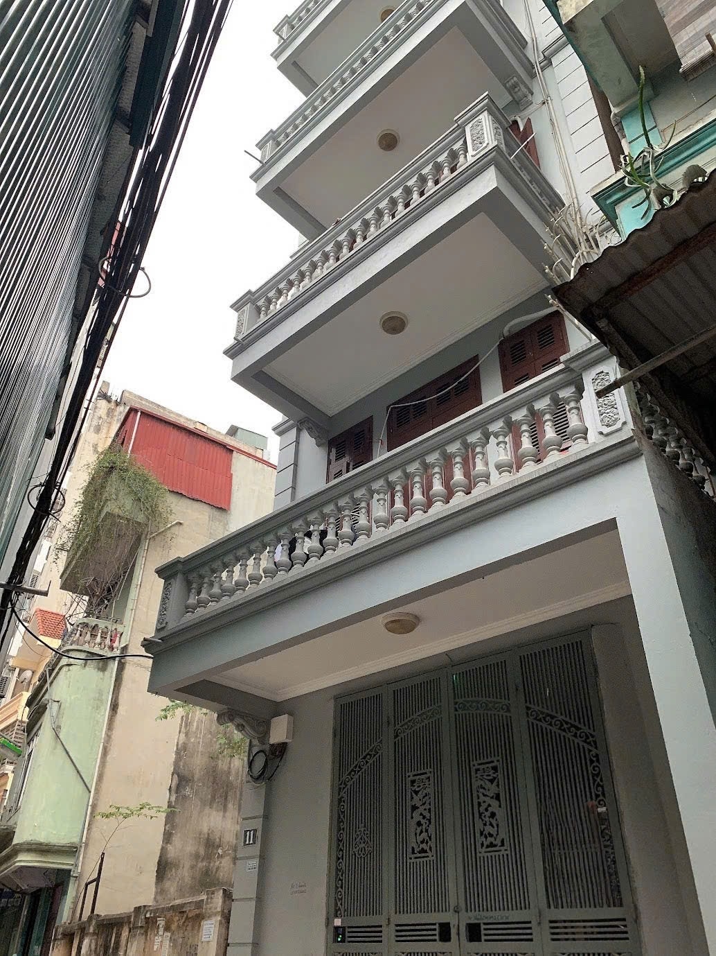 Phòng trọ AT Home Trần Duy Hưng - Cầu Giấy - Toàn cảnh tòa nhà (*)