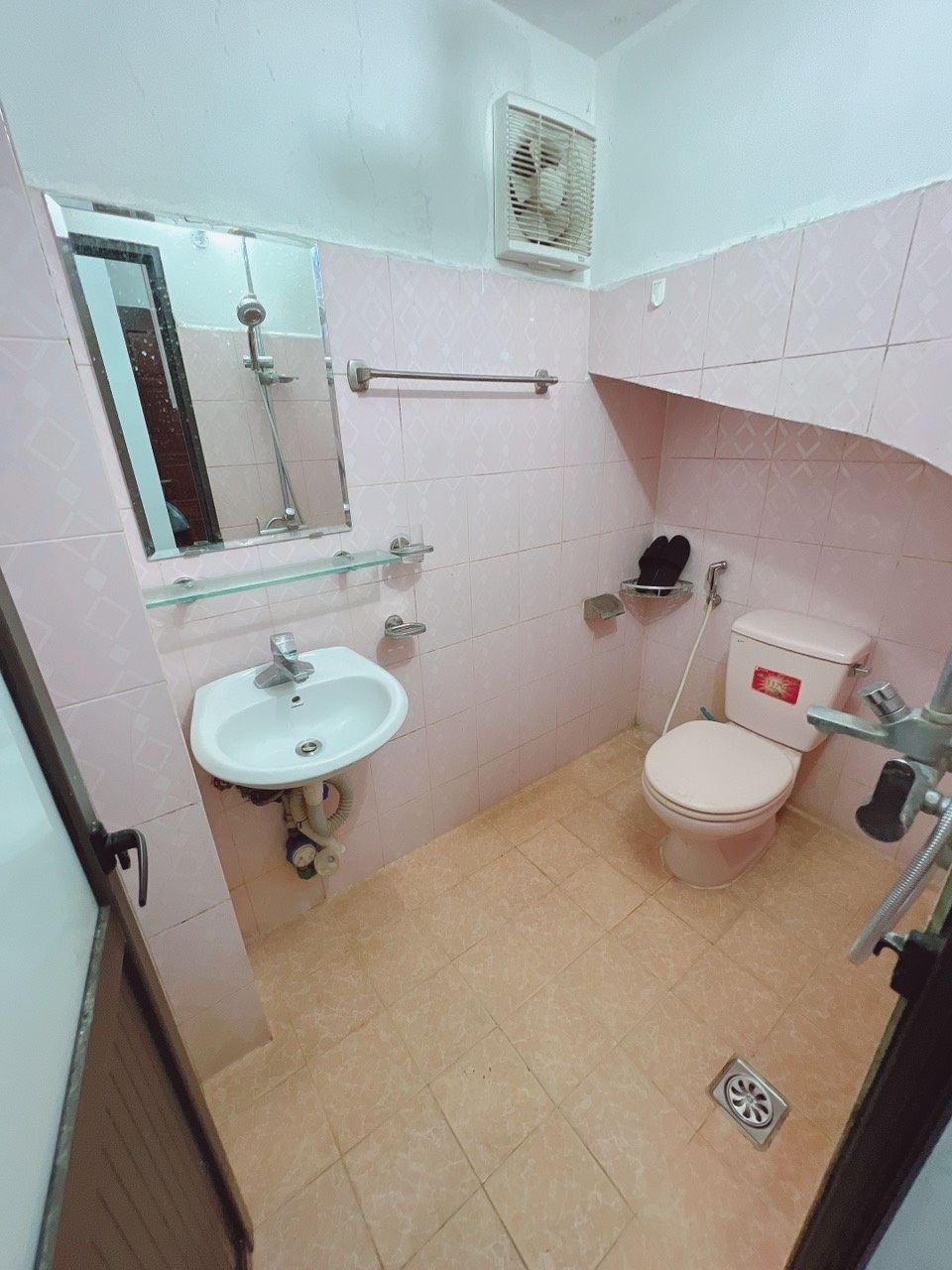 Phòng trọ 1 Phòng ngủ 25m2 tại AT Home Trần Duy Hưng - Cầu Giấy - Phòng tắm