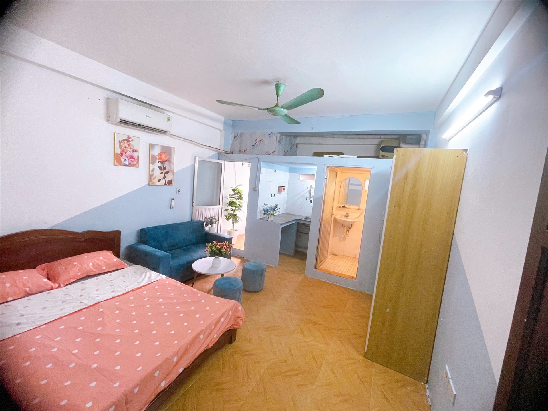 Phòng trọ Studio 25m2 tại Time House 1 Bằng Liệt - Hoàng Mai - Phòng khách