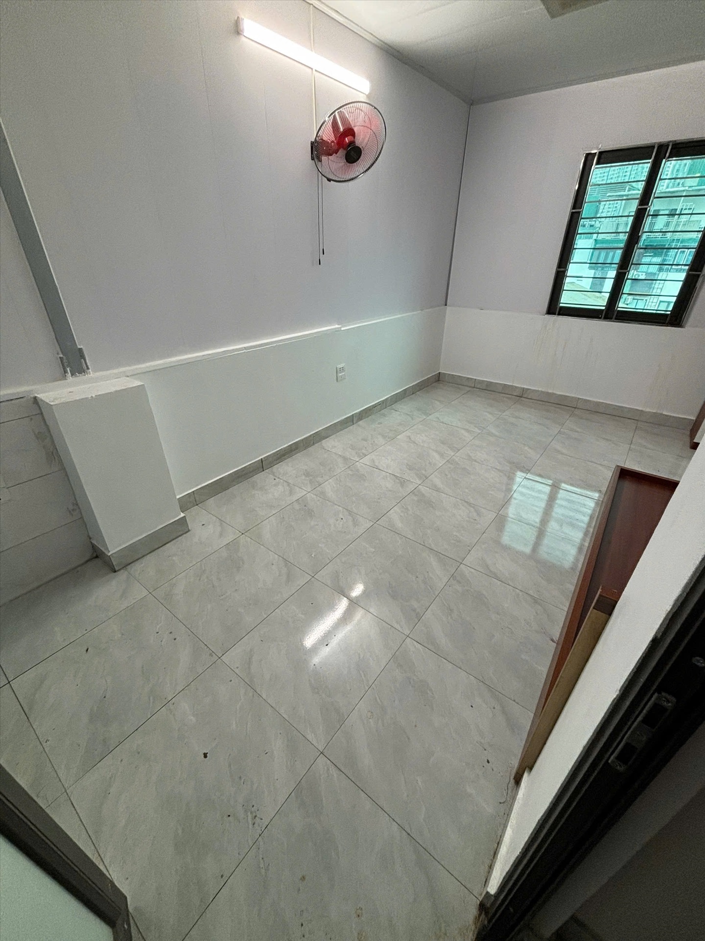 Phòng trọ Studio 30m2 tại BP Home Mễ Trì Hạ - Nam Từ Liêm - Phòng khách