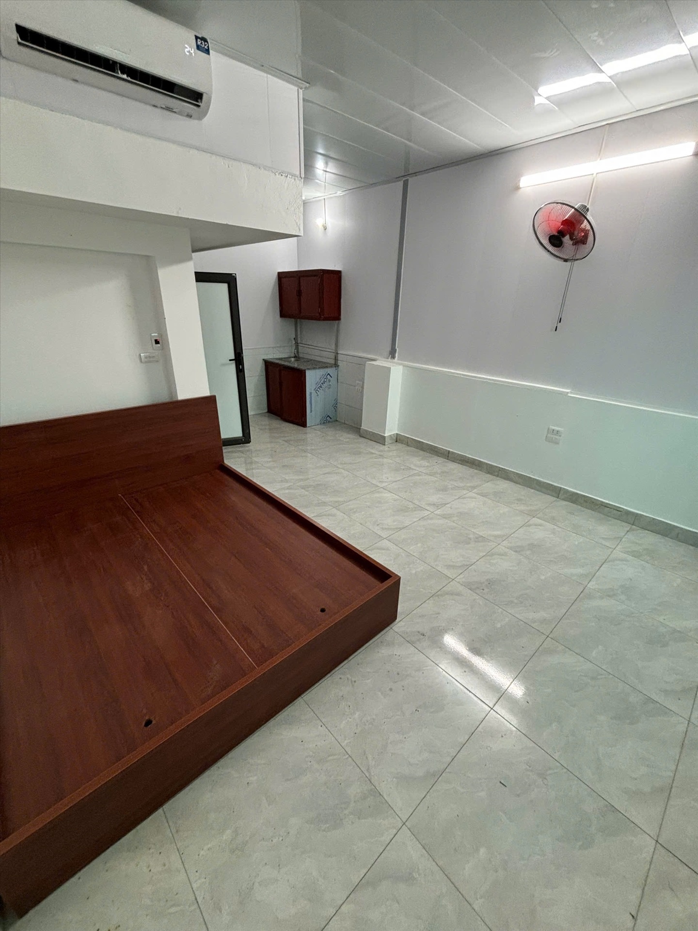 Phòng trọ Studio 30m2 tại BP Home Mễ Trì Hạ - Nam Từ Liêm - Phòng ngủ