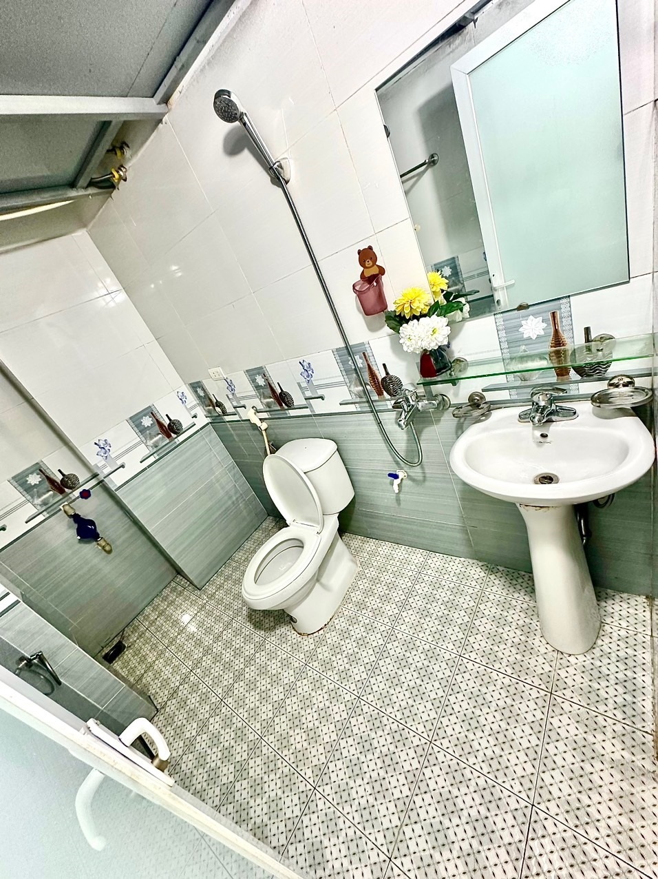 Phòng trọ Studio 30m2 tại DT Apartment Mỹ Đình - Nam Từ Liêm - Phòng tắm