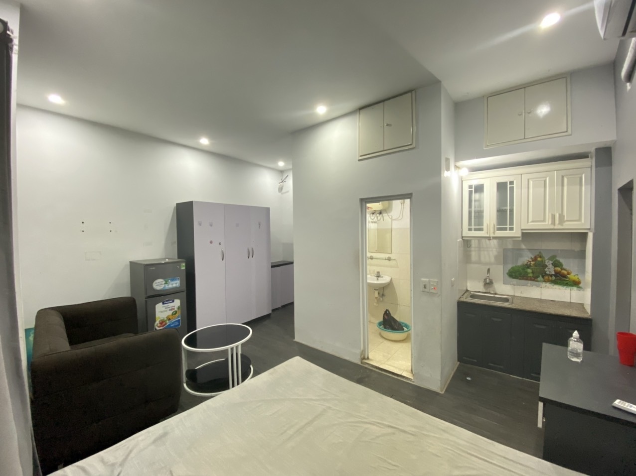 Phòng trọ Studio 23m2 tại NT House Phú Đô - Nam Từ Liêm - Phòng khách