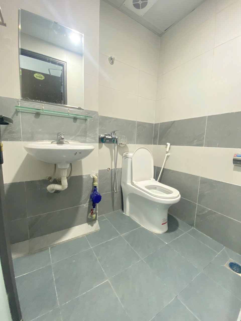 Phòng trọ Studio 25m2 tại NT House Trịnh Văn Bô - Nam Từ Liêm - Phòng tắm