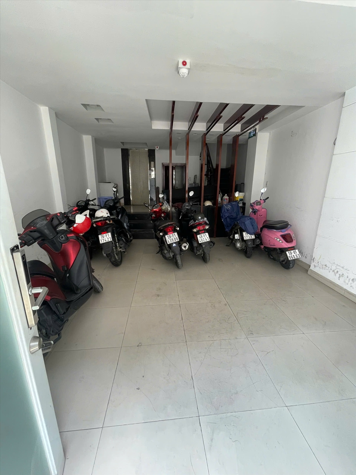 Phòng trọ GP Home Trần Quang Diệu - Quận 3 - Khu để xe (*)