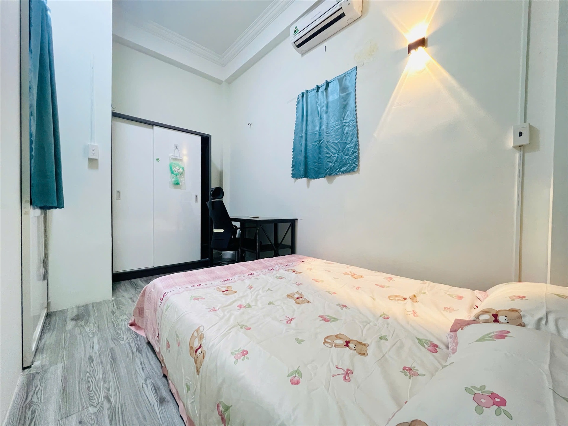 Phòng trọ Hoa Mây Home Trần Hưng Đạo - Quận 1 - Phòng (*)
