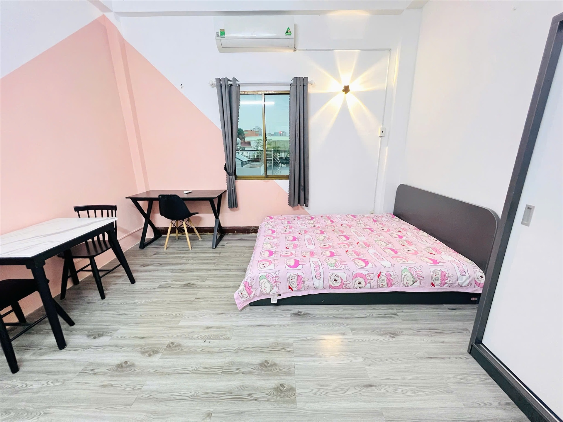 Phòng trọ Hoa Mây Home Trần Hưng Đạo - Quận 1 - Phòng (*)