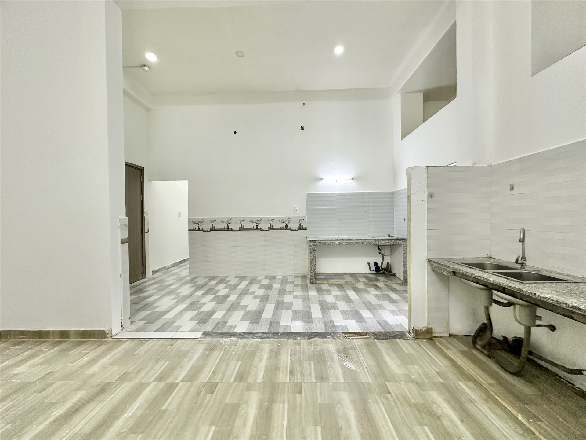 Phòng trọ Lacasa Home Bến Lội - Bình Tân - Phòng (*)