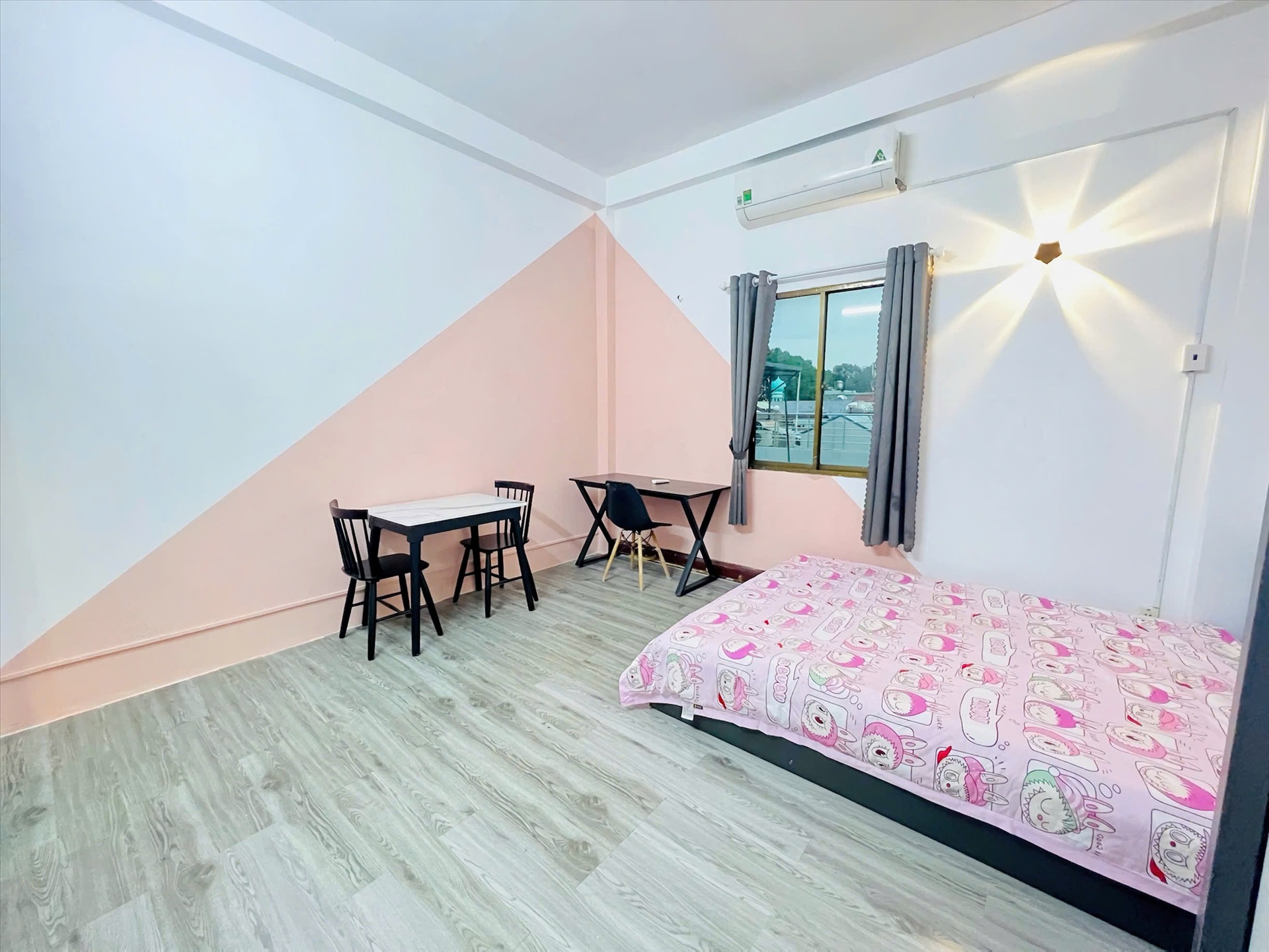 Phòng trọ 1 Phòng ngủ 25m2 tại Hoa Mây Home Trần Hưng Đạo - Quận 1 - Phòng khách