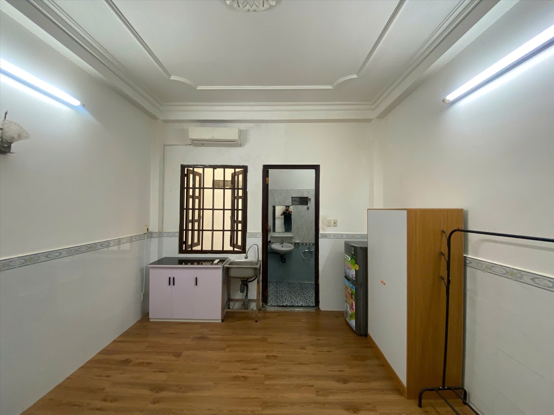Phòng trọ GH House Nguyễn Gia Trí - Bình Thạnh - Phòng (*)