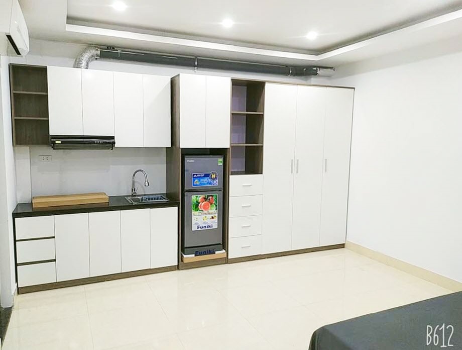 Phòng trọ Studio 28m2 tại RenHouse Nguyễn Văn Huyên - Cầu Giấy - Phòng bếp