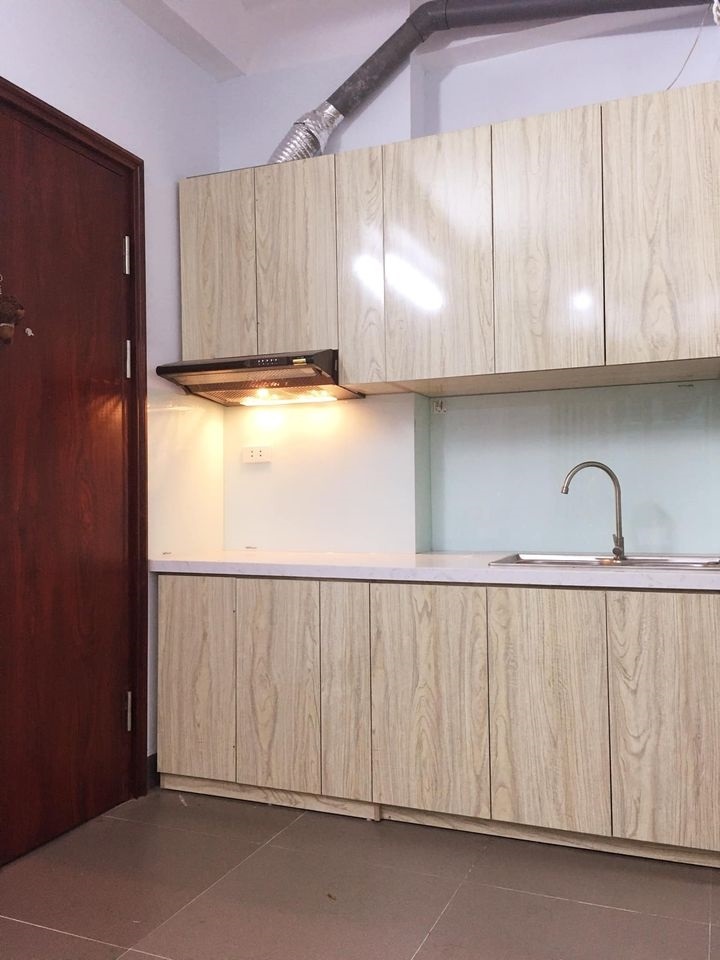Phòng trọ Studio 28m2 tại RenHouse 1 Trần Thái Tông - Cầu Giấy - Phòng bếp