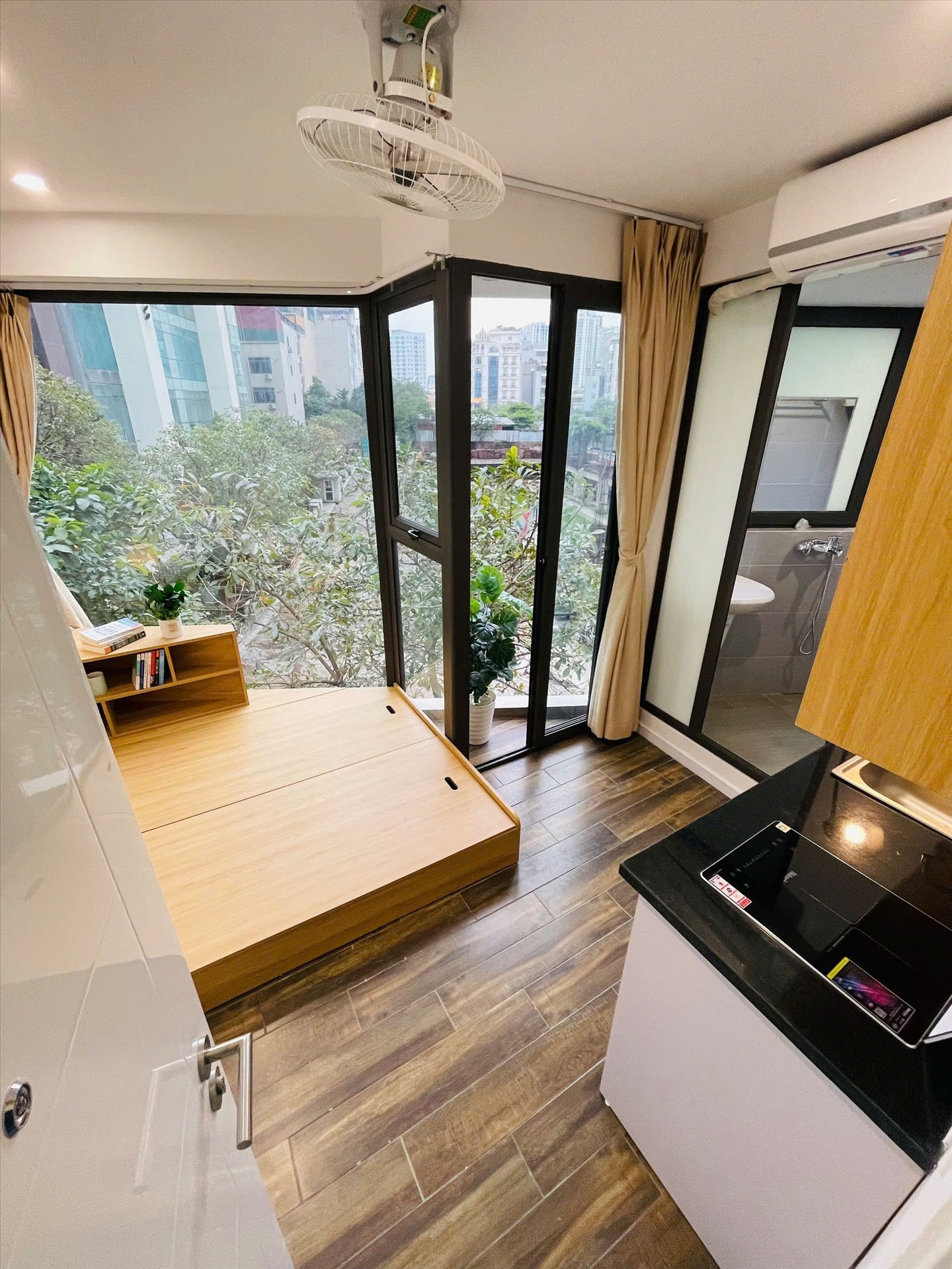 Phòng trọ Studio 18m2 tại Airstay Lê Đức Thọ - Nam Từ Liêm - Phòng ngủ
