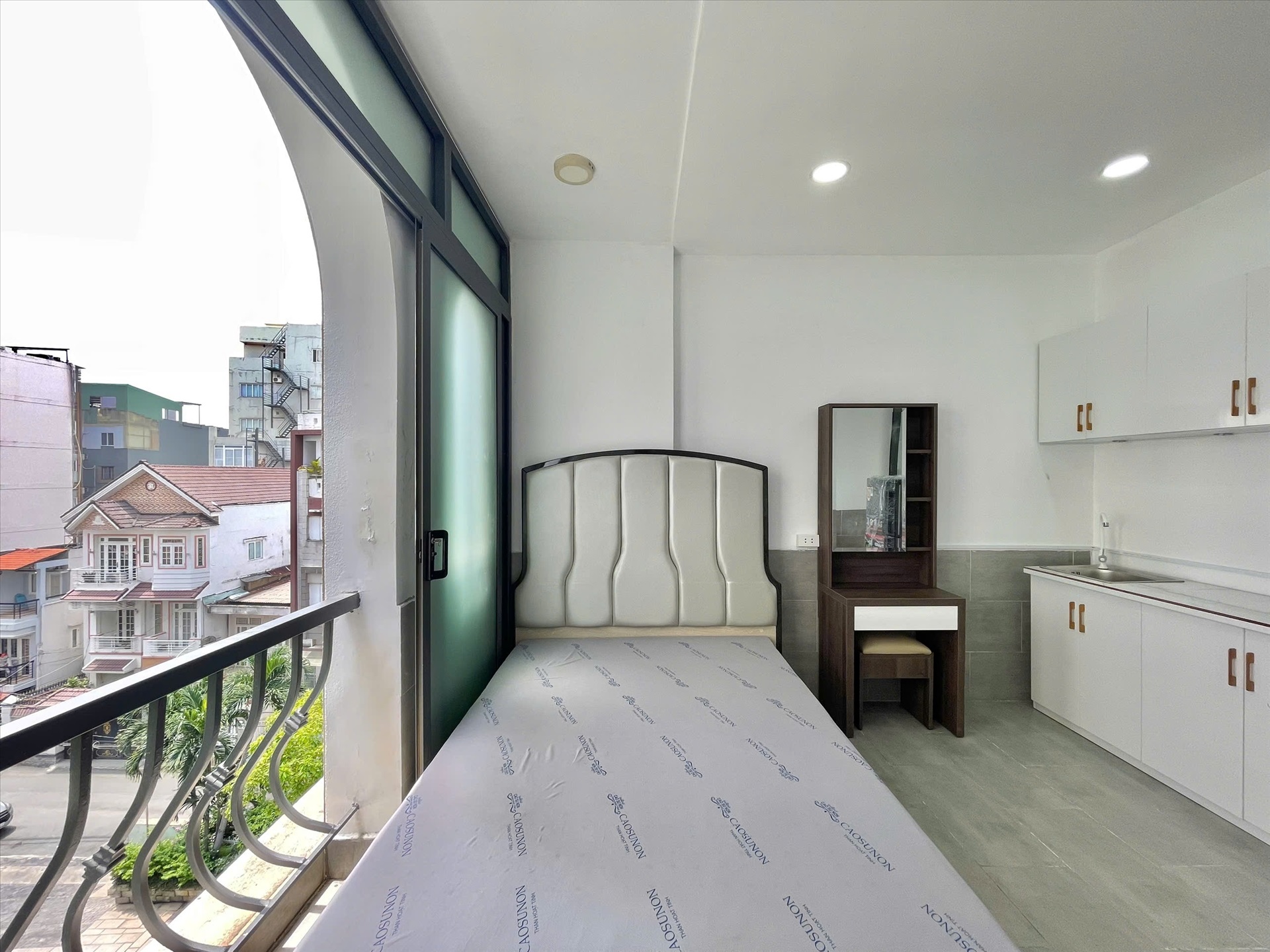 Phòng trọ Bhome Nguyễn Văn Thương - Bình Thạnh - Phòng (*)