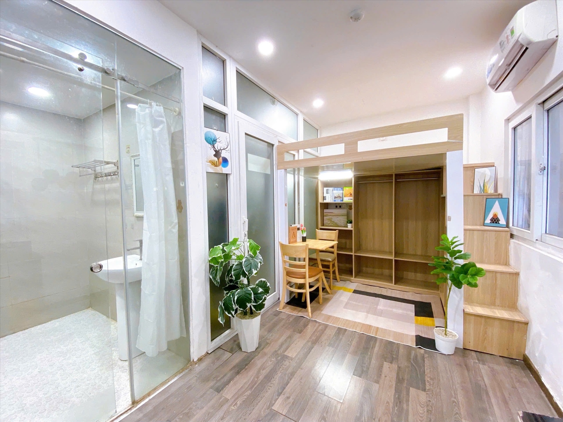 Phòng trọ Duplex 25m2 tại Yolo House Hồ Văn Huê - Phú Nhuận - Phòng khách