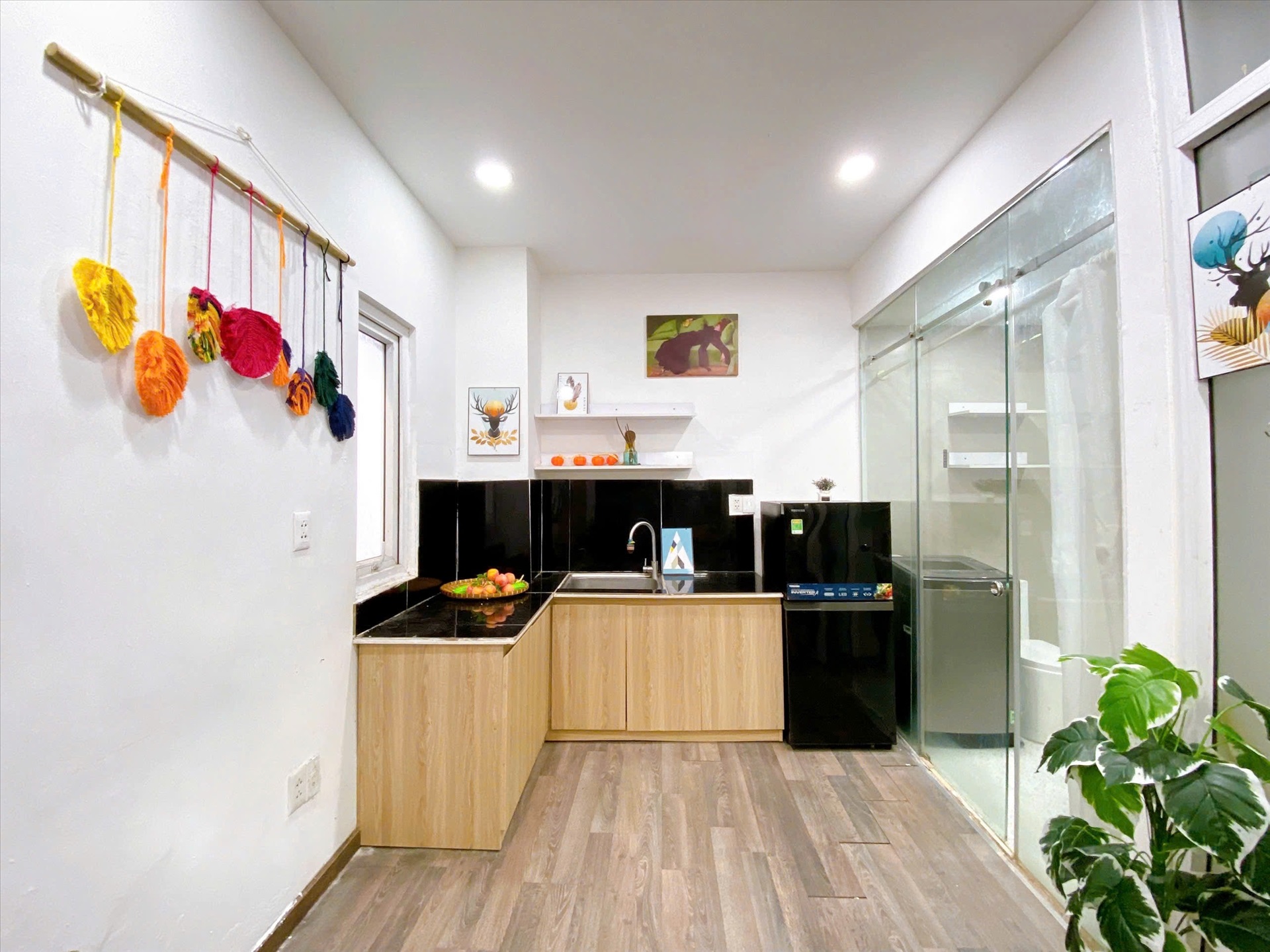 Phòng trọ Duplex 25m2 tại Yolo House Hồ Văn Huê - Phú Nhuận - Phòng bếp