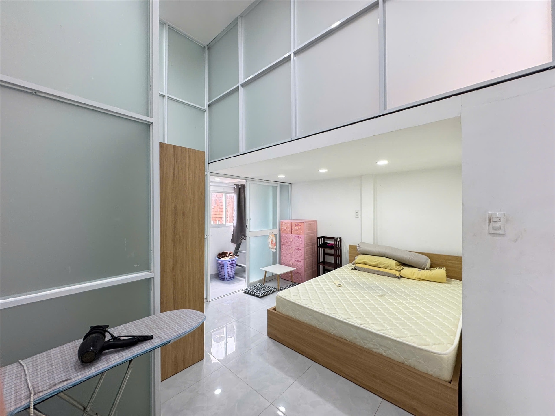 Phòng trọ AH Home Nguyễn Trãi - Quận 1 - Phòng (*)