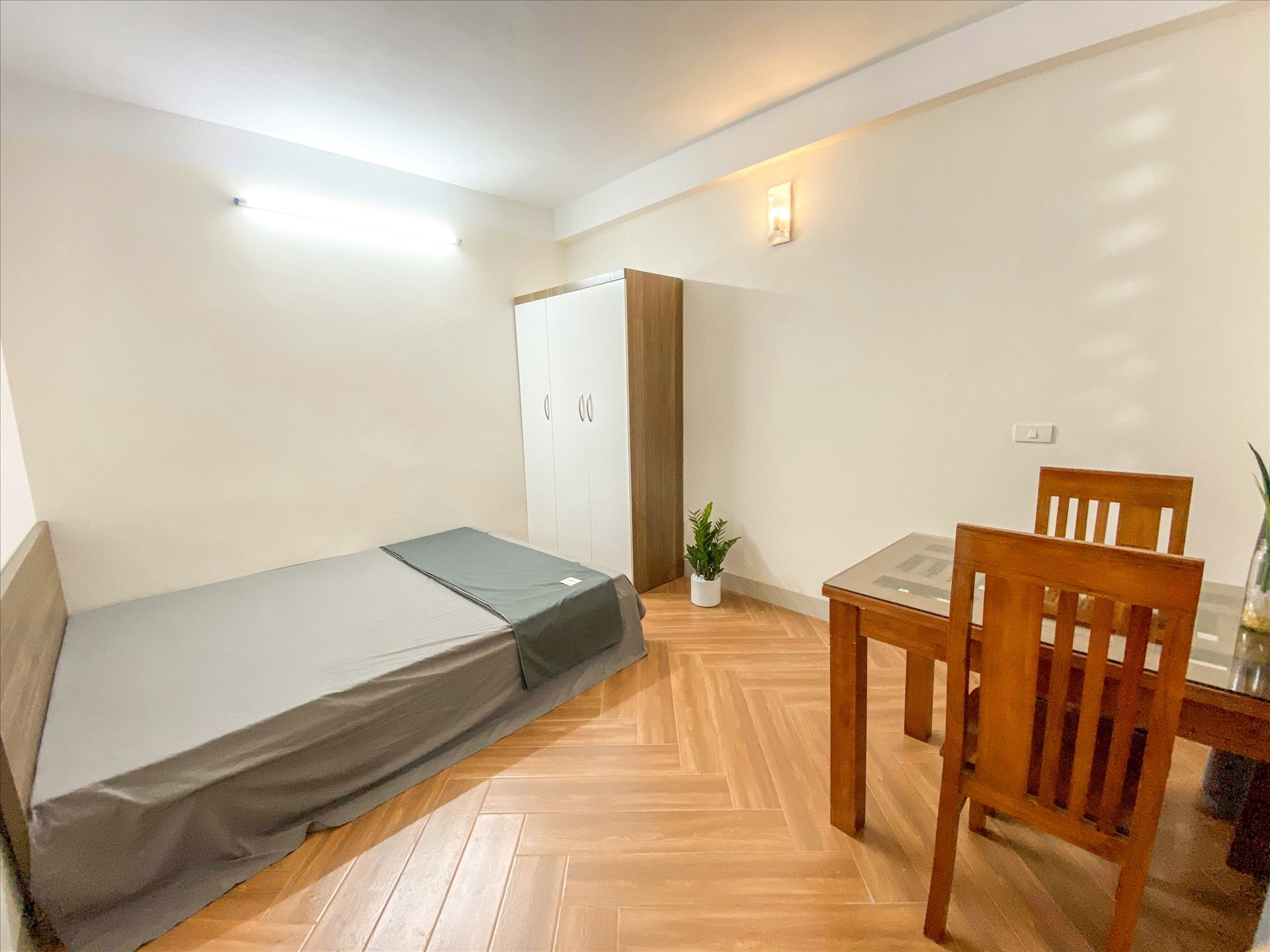 Phòng trọ Studio 25m2 tại RenHouse Mai Dịch - Cầu Giấy - Phòng ngủ
