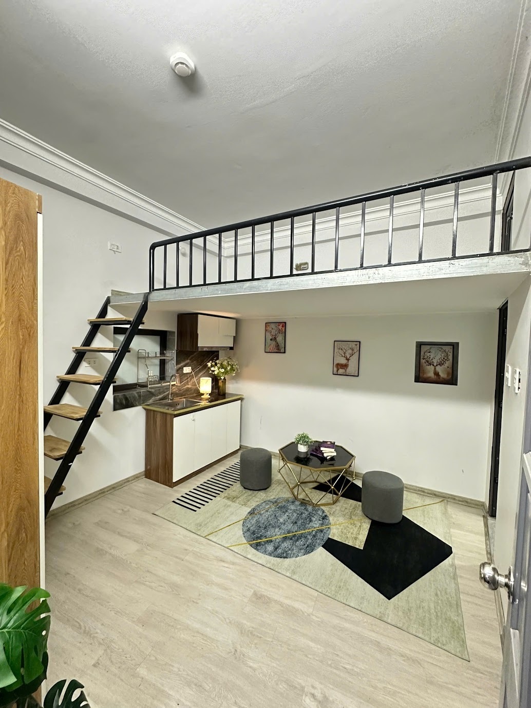 Phòng trọ 1 Phòng ngủ 25m2 tại VNFI House Phùng Khoang - Nam Từ Liêm - Phòng khách
