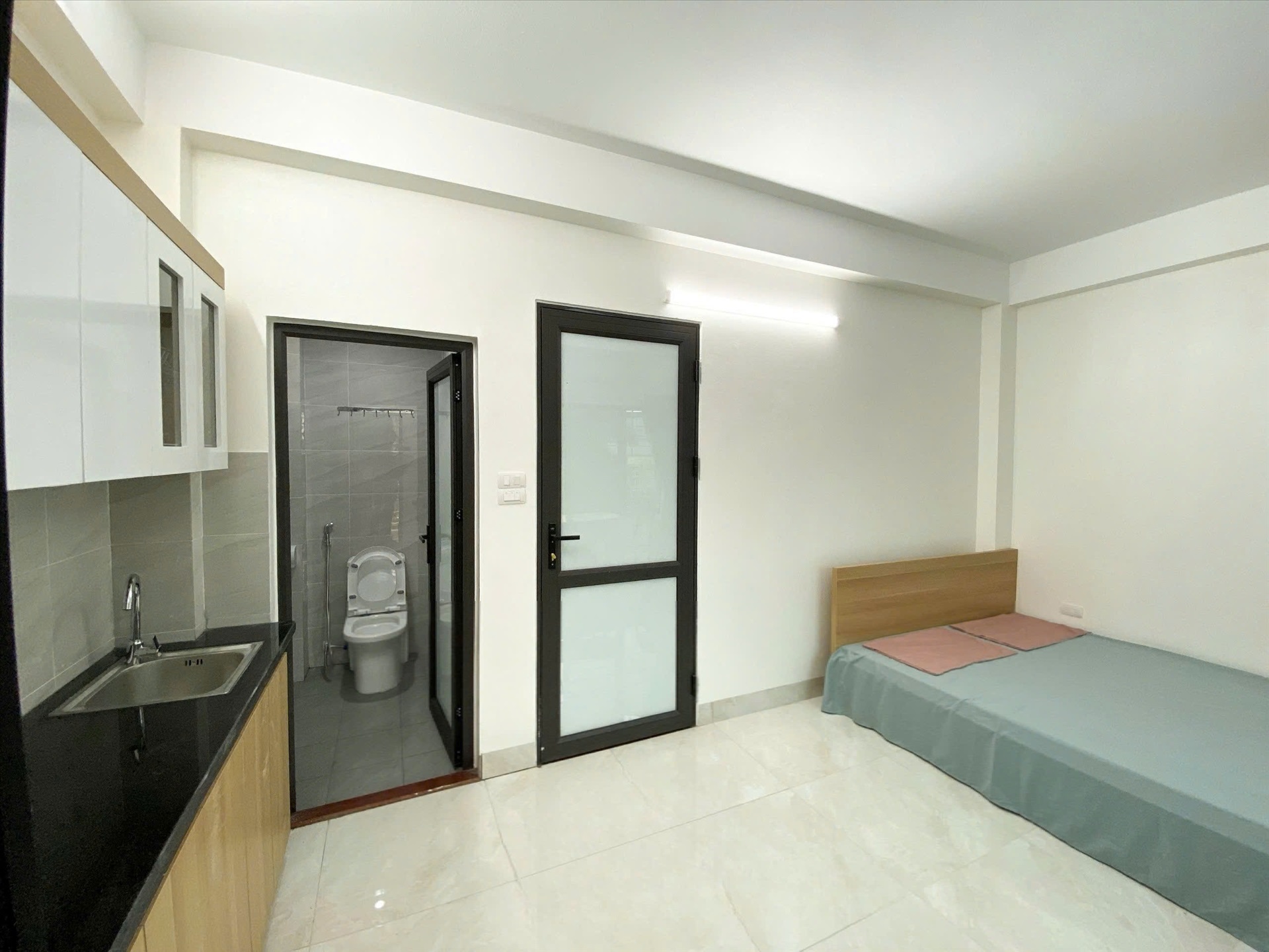 Phòng trọ Studio 28m2 tại RenHouse 4 Mỹ Đình - Nam Từ Liêm - Phòng ngủ