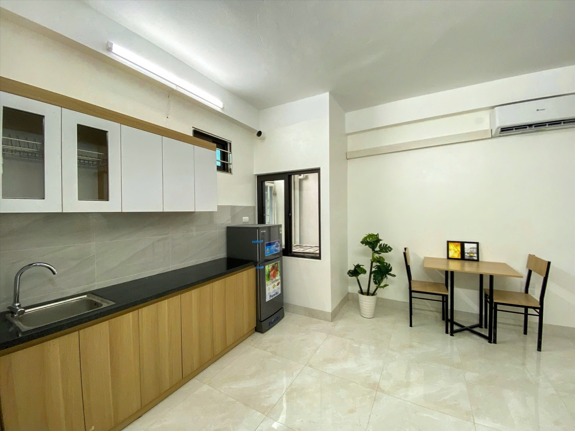 Phòng trọ Studio 28m2 tại RenHouse 4 Mỹ Đình - Nam Từ Liêm - Phòng bếp