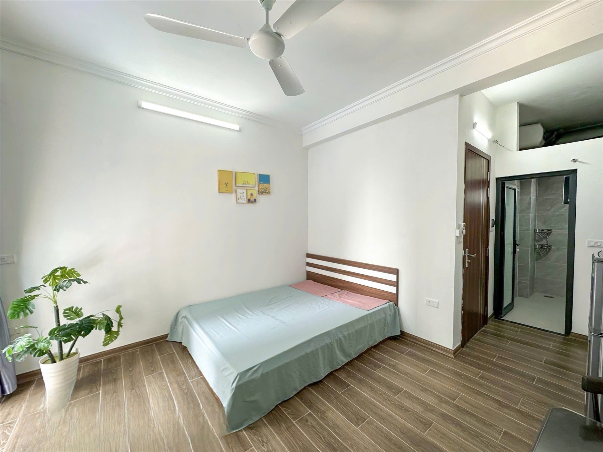 Phòng trọ Studio 30m2 tại RenHouse Hồ Tùng Mậu - Bắc Từ Liêm - Phòng ngủ