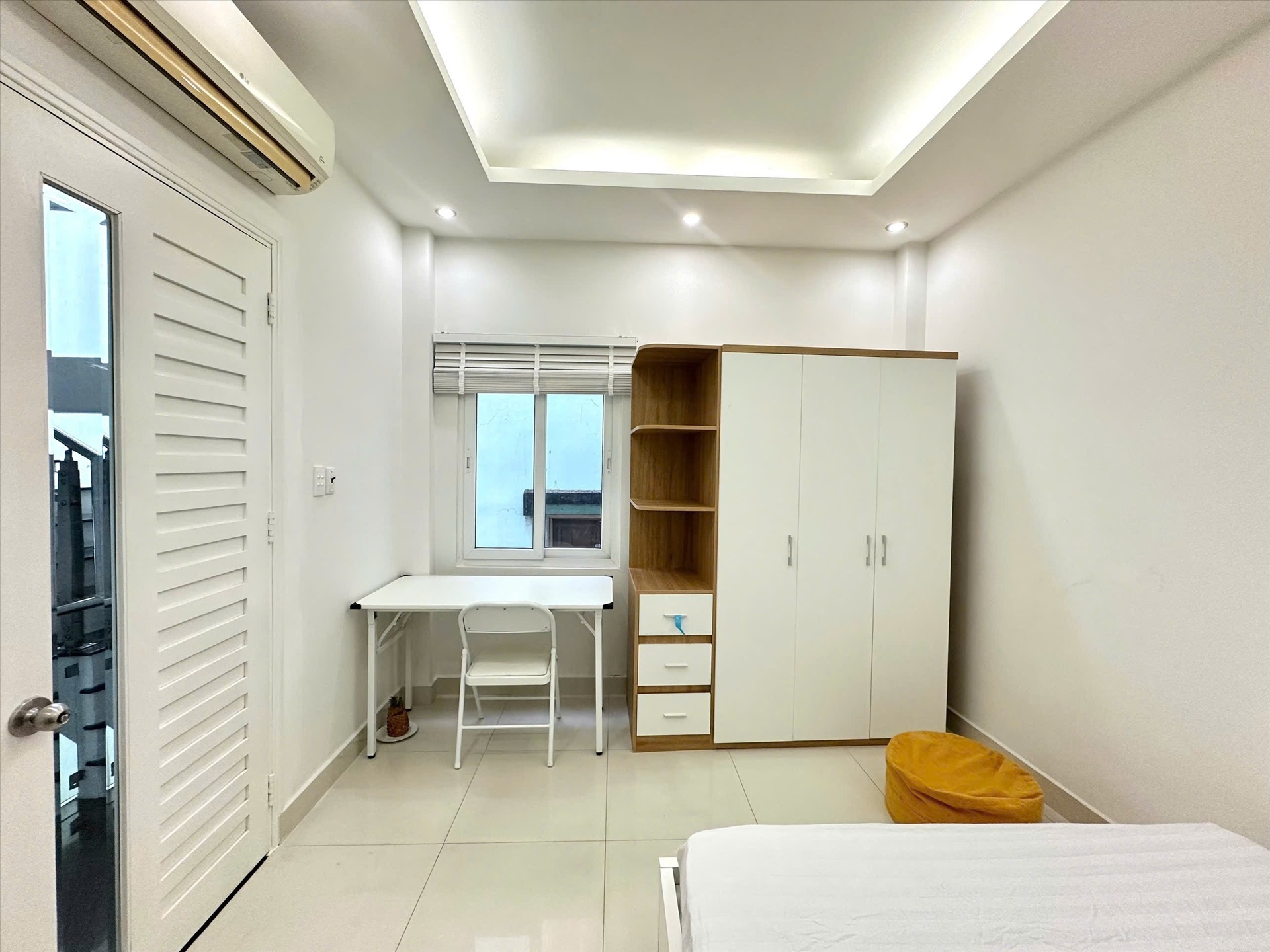 Phòng trọ CBD Home Nam Kỳ Khởi Nghĩa - Quận 3 - Phòng (*)