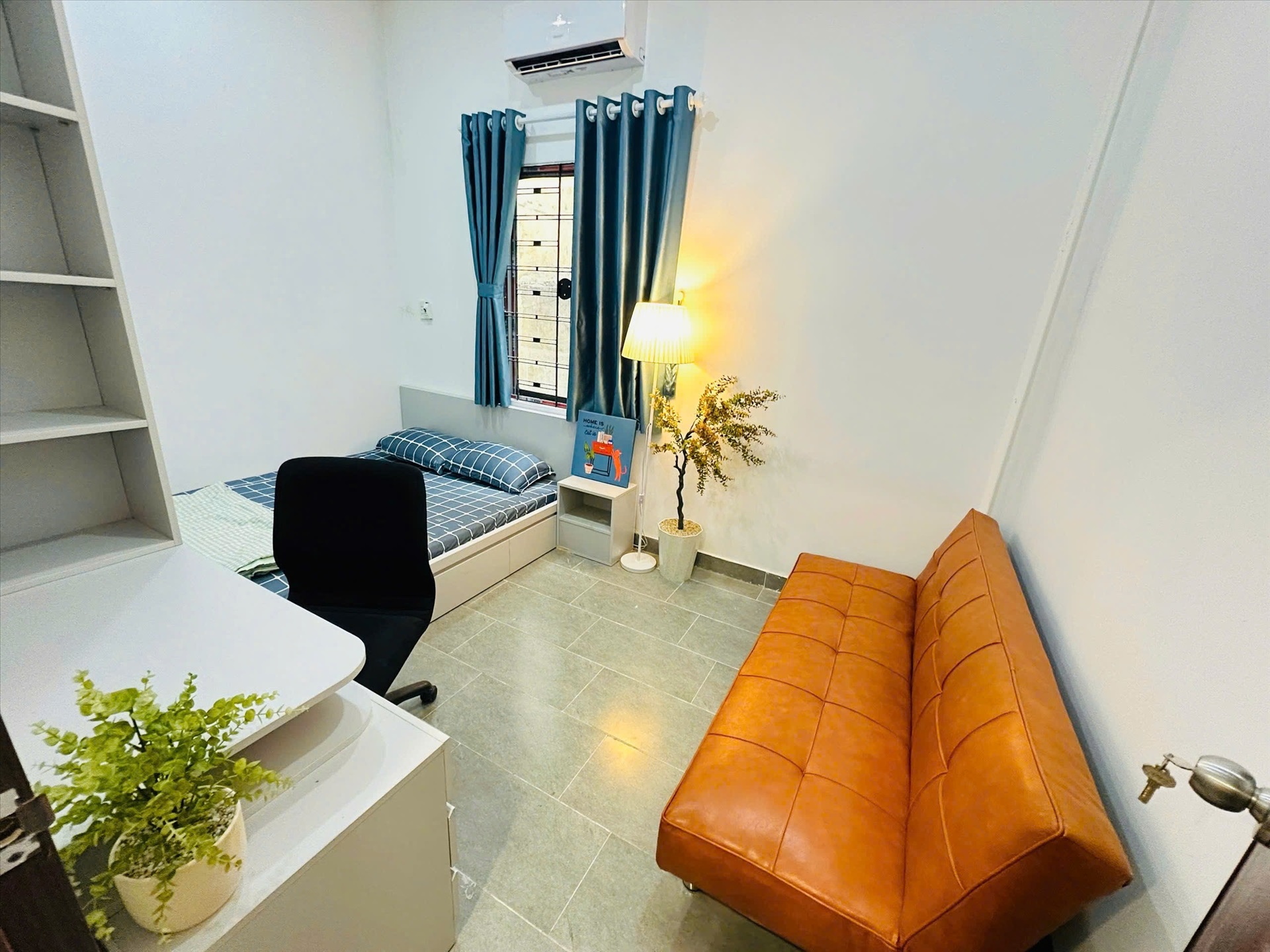 Phòng trọ Donis House Phan Xích Long - Phú Nhuận - Phòng (*)