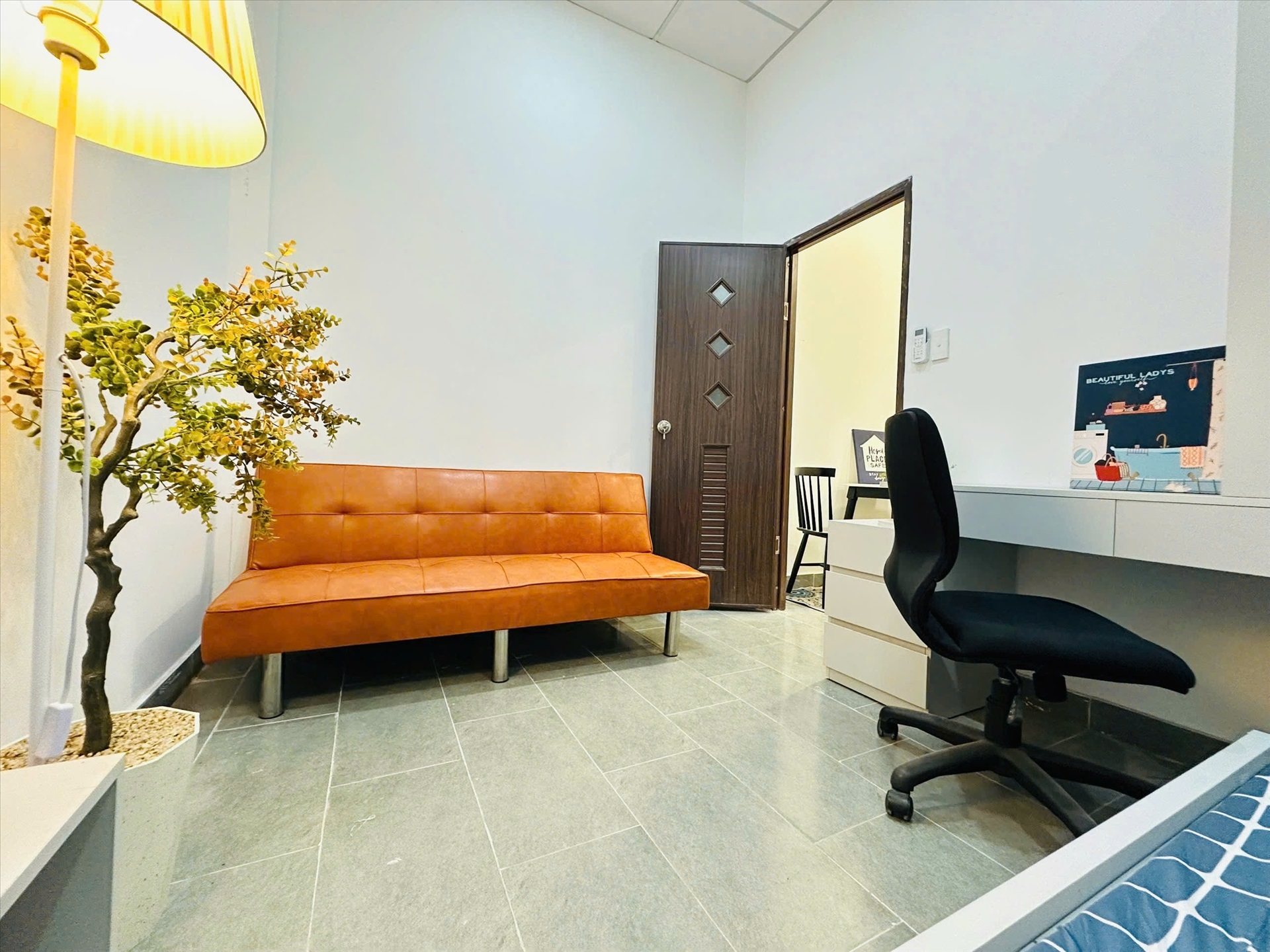 Phòng trọ Donis House Phan Xích Long - Phú Nhuận - Phòng (*)