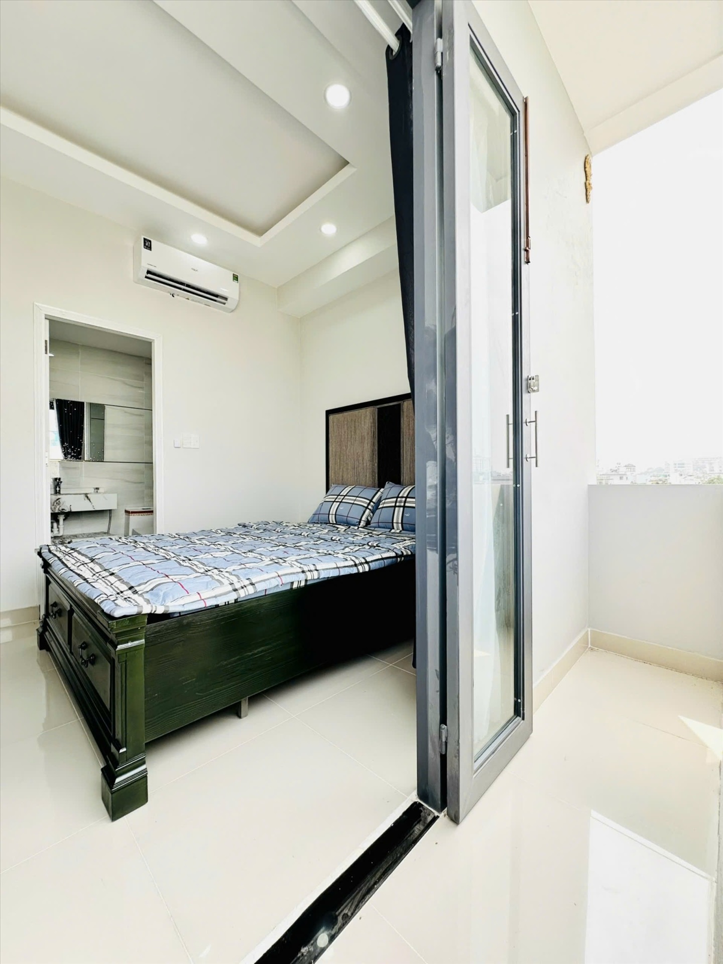 Phòng trọ Diamond House Bạch Đằng - Bình Thạnh - Phòng (*)