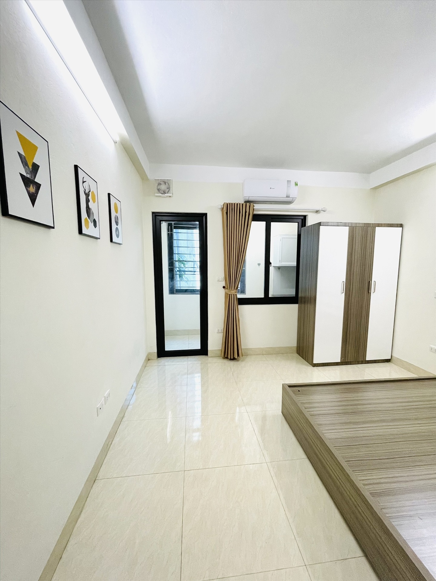 Phòng trọ 1 Phòng ngủ 30m2 tại TT House 1 Dịch Vọng Hậu - Cầu Giấy - Phòng khách